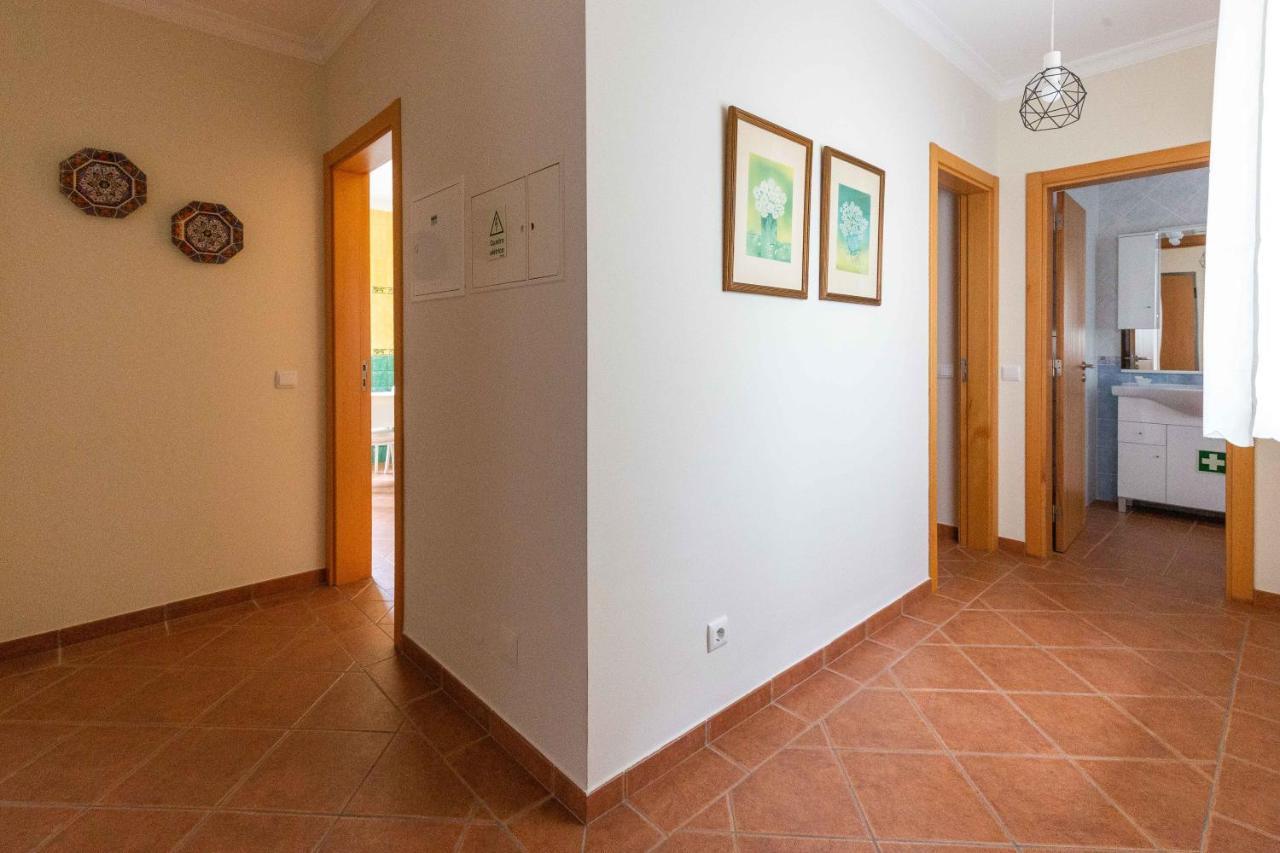 Villa Marquez Apartments วีลาเรอัลเดซานโตอันโตนิโอ ภายนอก รูปภาพ