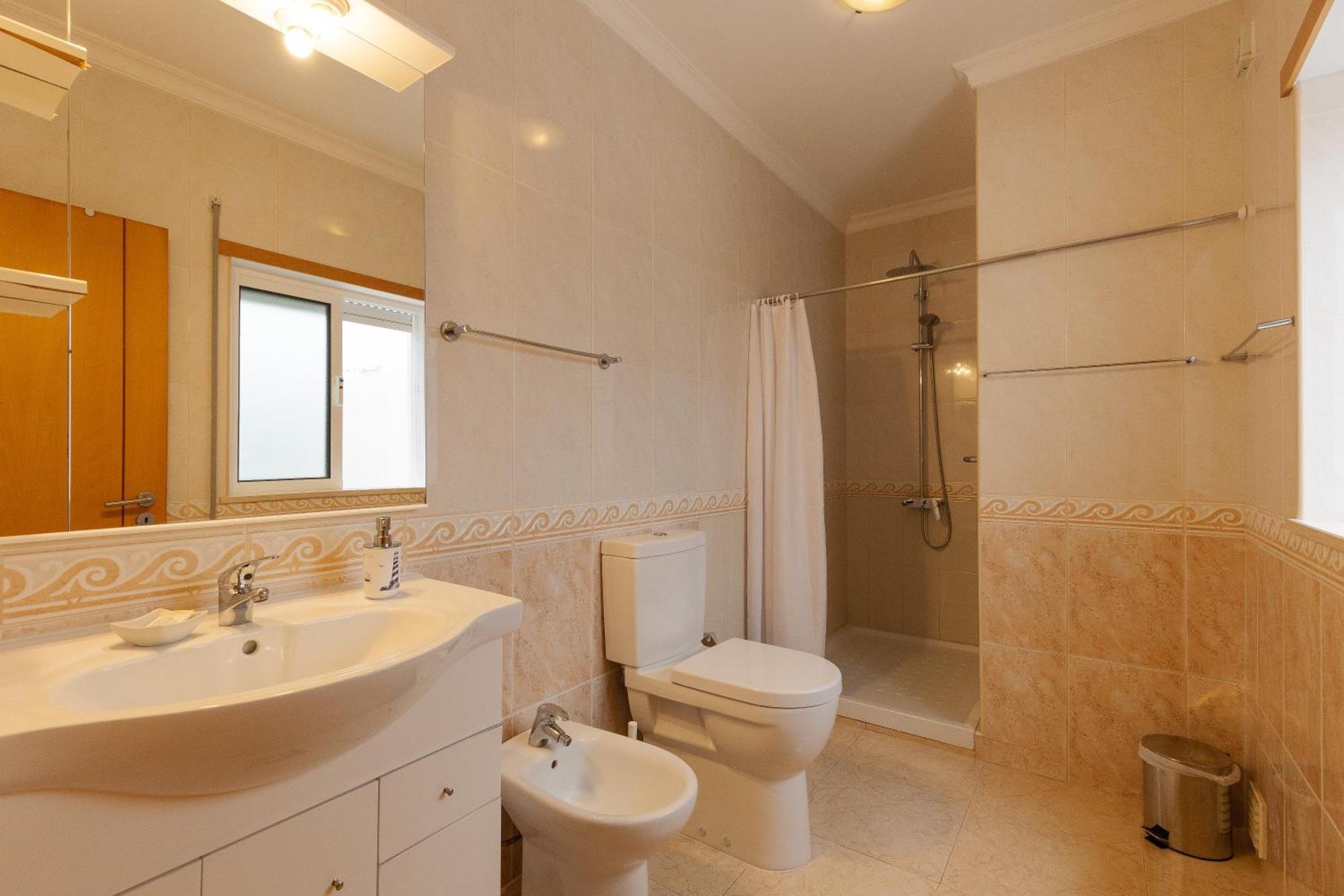 Villa Marquez Apartments วีลาเรอัลเดซานโตอันโตนิโอ ภายนอก รูปภาพ