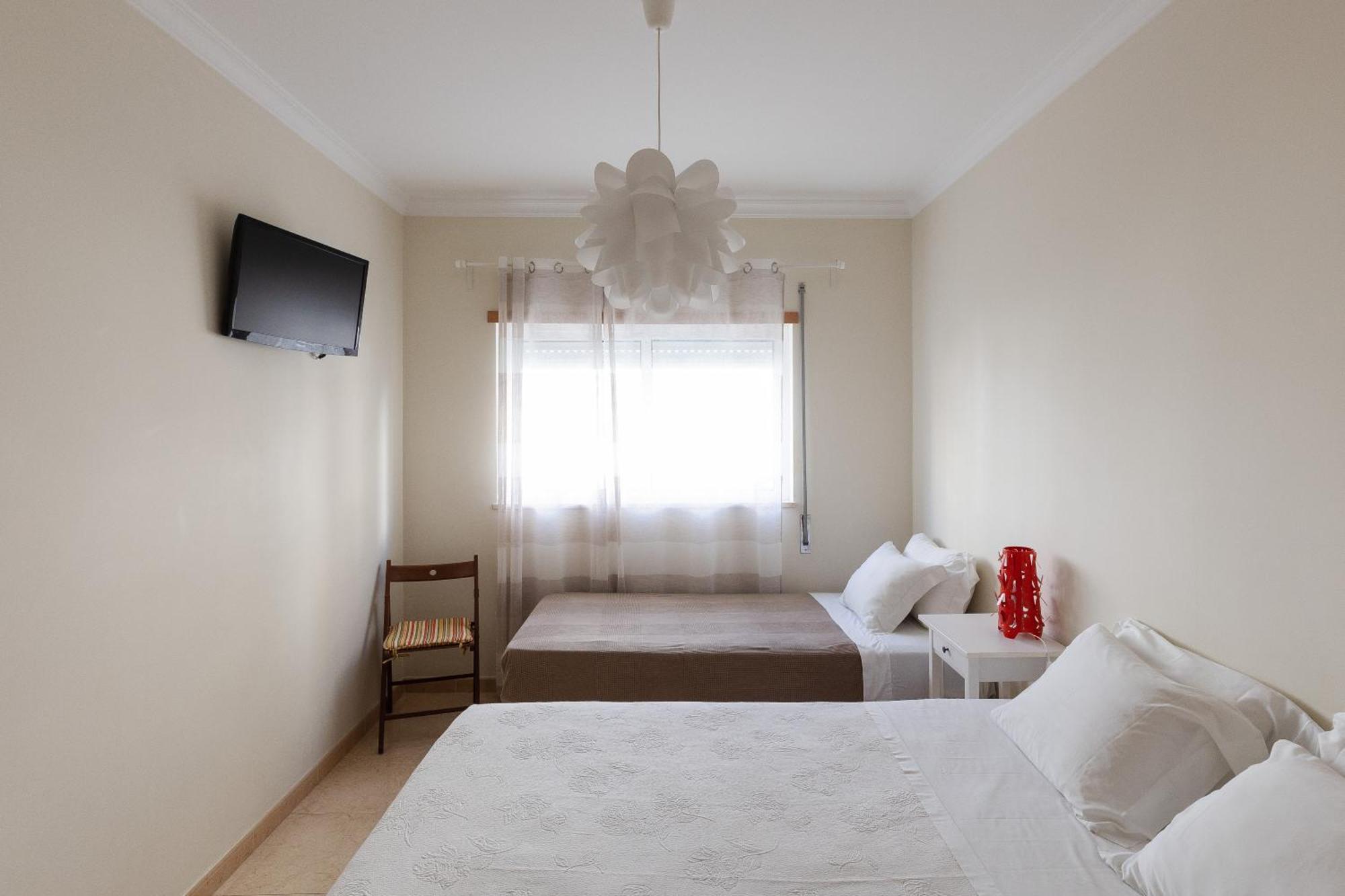 Villa Marquez Apartments วีลาเรอัลเดซานโตอันโตนิโอ ห้อง รูปภาพ