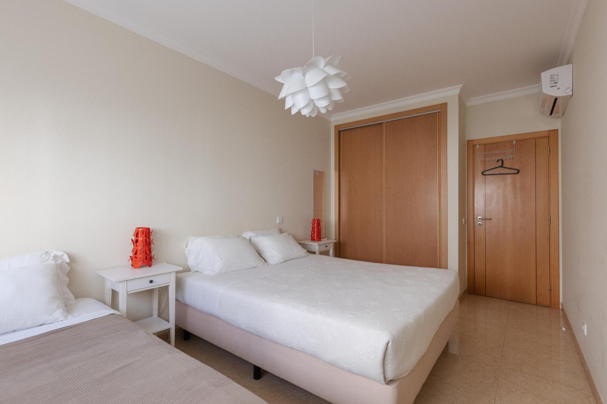 Villa Marquez Apartments วีลาเรอัลเดซานโตอันโตนิโอ ห้อง รูปภาพ